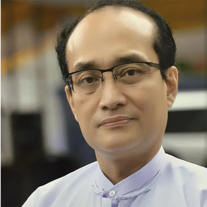 Portrait photo of Professor Zaw Wai Soe