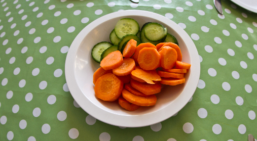 Sansestunder trenger ikke å vare mer enn 5-10 minutter hver gang.. Hva er forskjellen i konsistens og smak på gulrot og agurk? Illustrasjonsfoto: colourbox.com