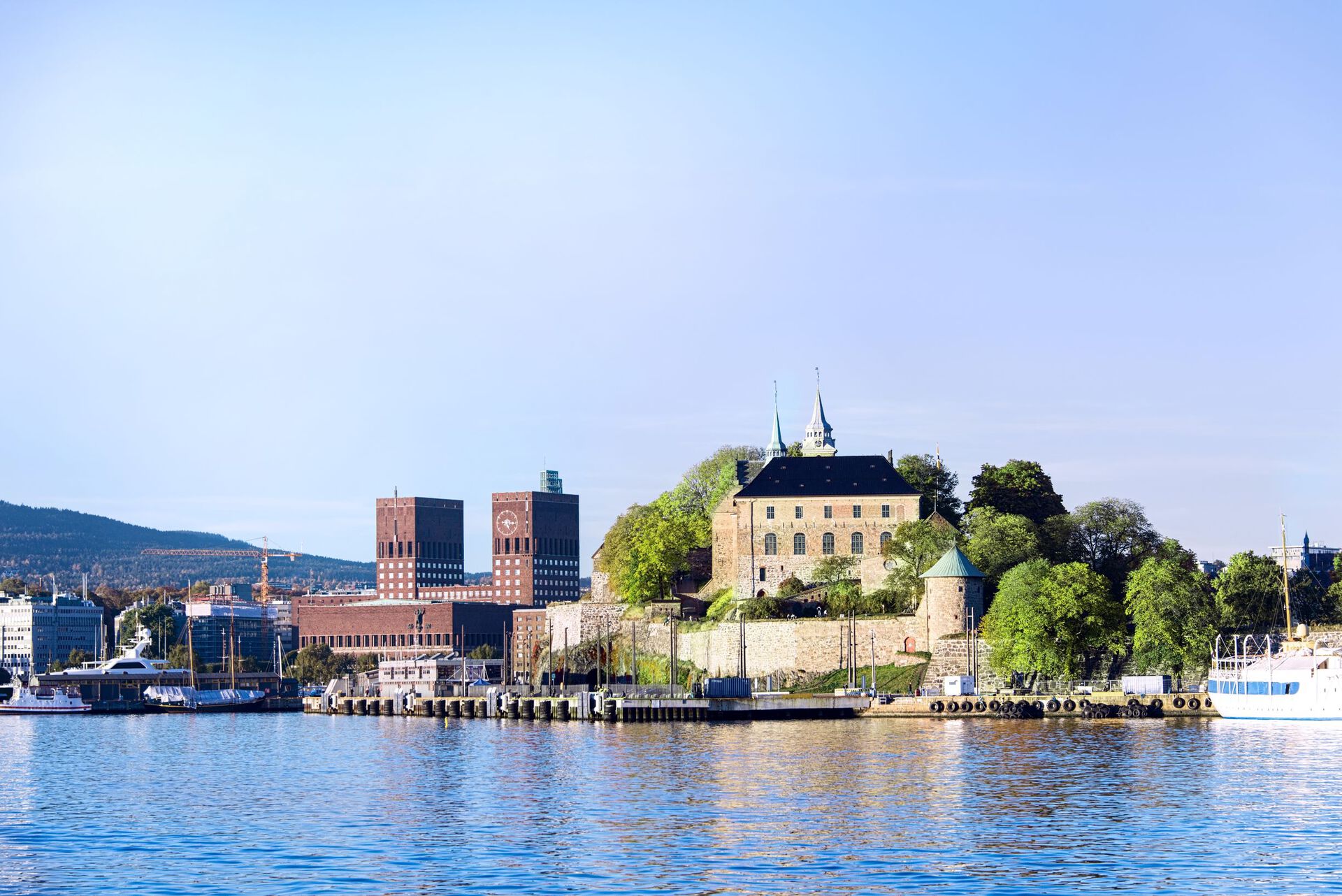 Oslo rådhus, akershusfestning