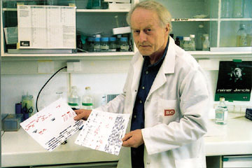 Photo of Professor Hans Prydz